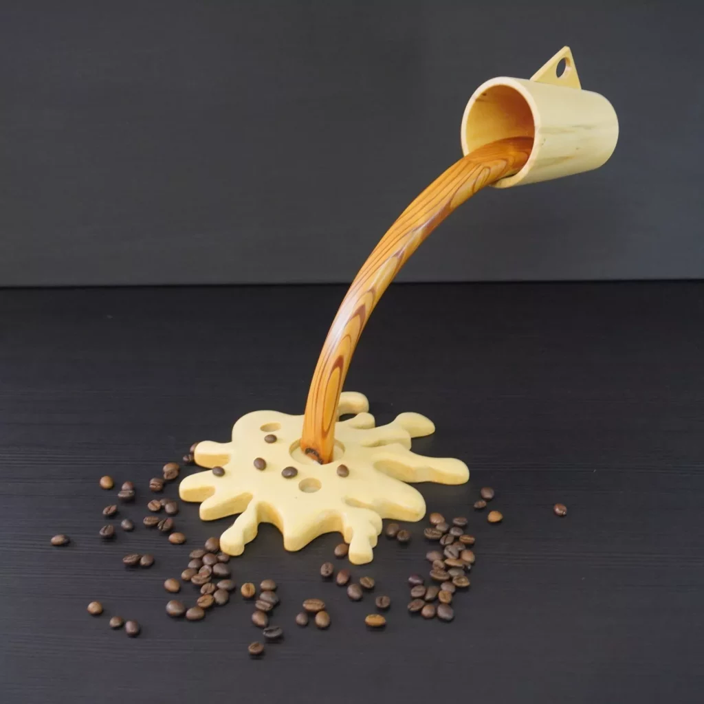 Tasse renversée